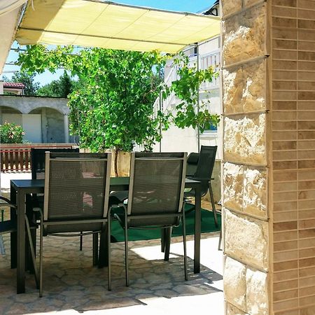 Apartments Jolic Vir Ngoại thất bức ảnh