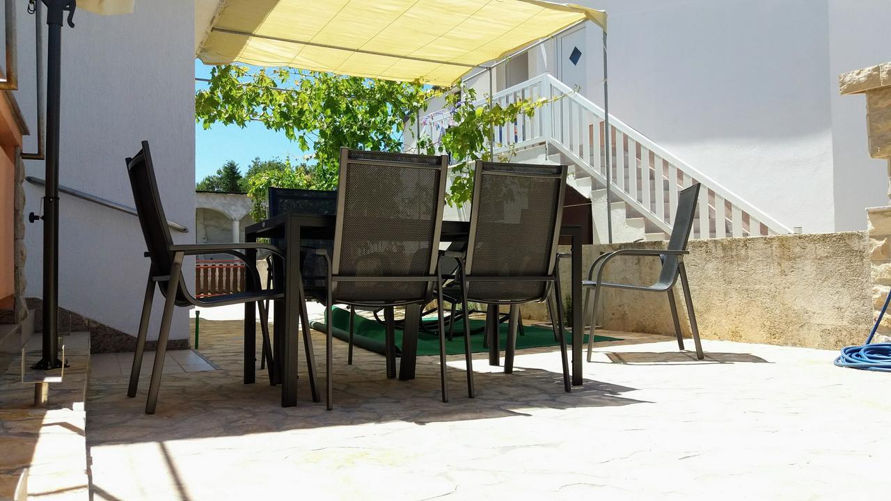 Apartments Jolic Vir Ngoại thất bức ảnh